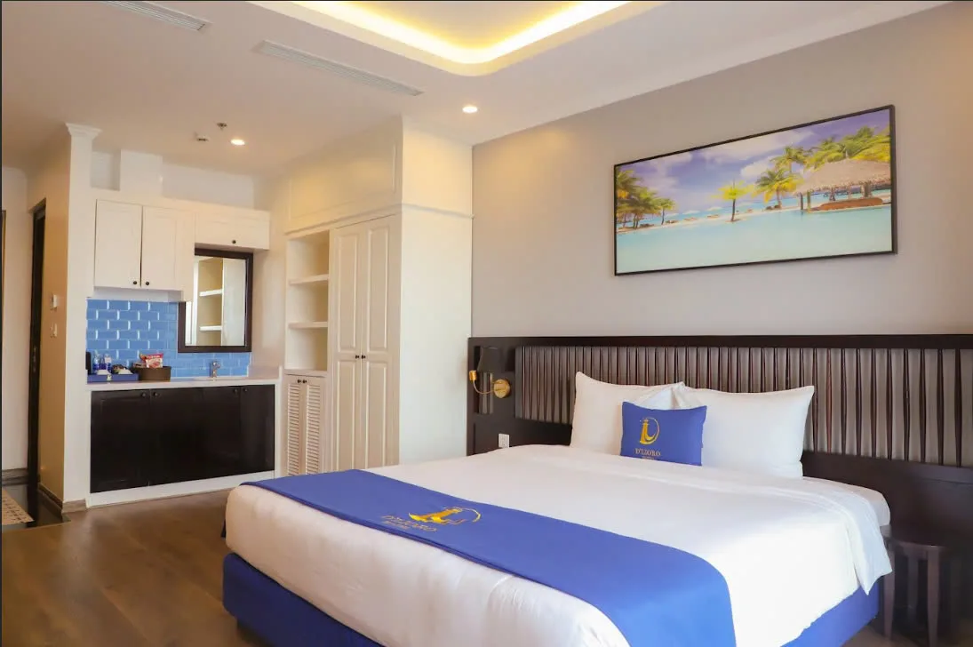 Khách sạn D'Lioro Hotel & Resort Hạ Long 5 sao