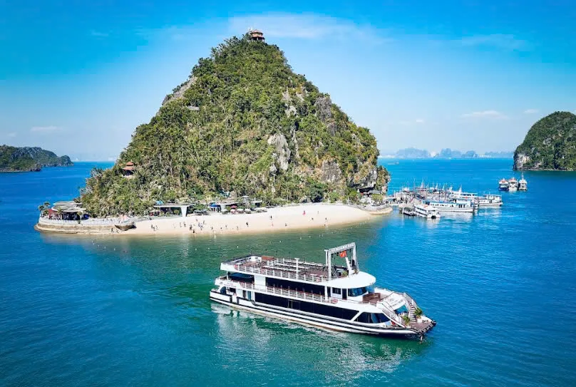 du-thuyen-diamond-halong-cruise