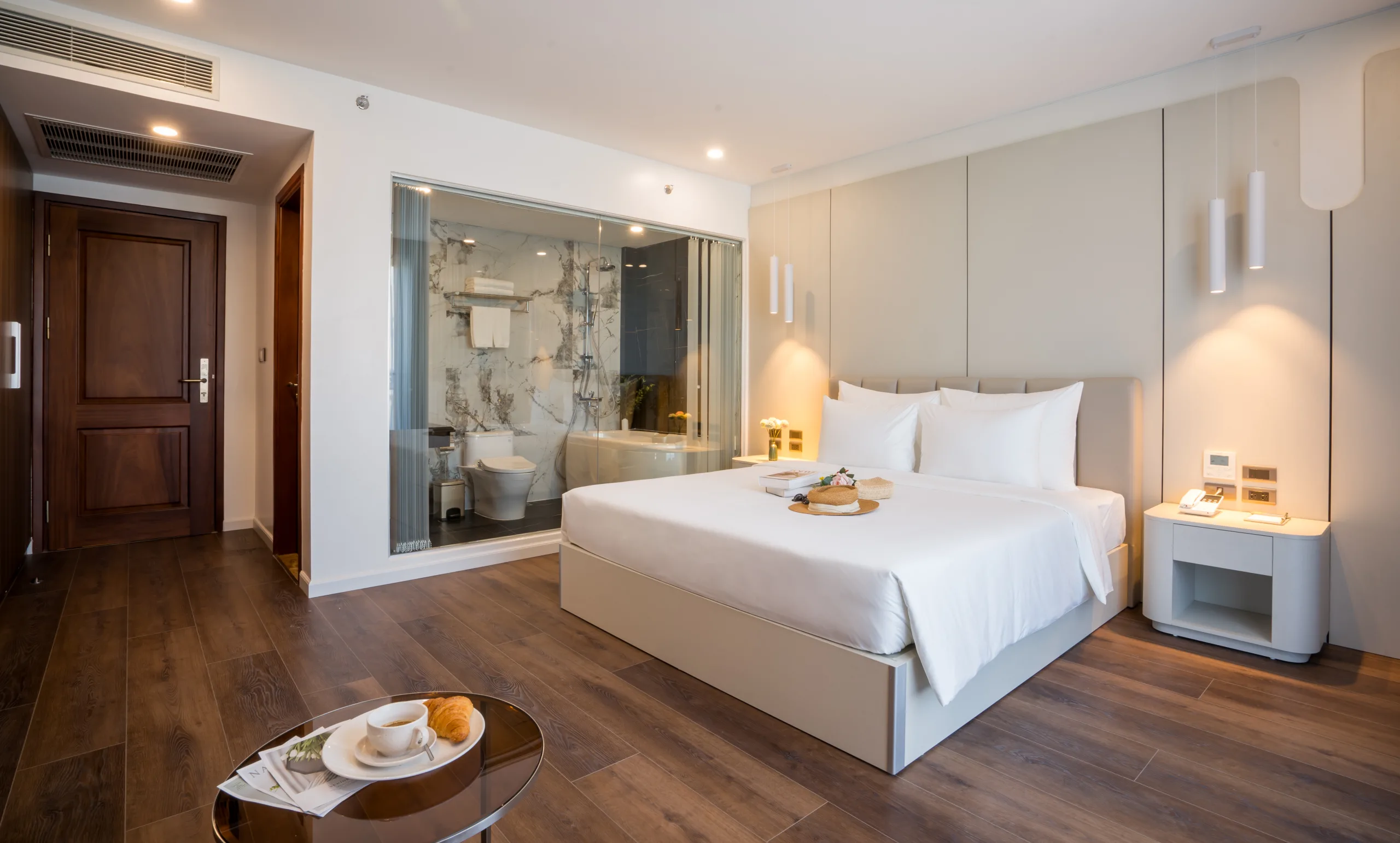 Danitel Hạ Long Hotel