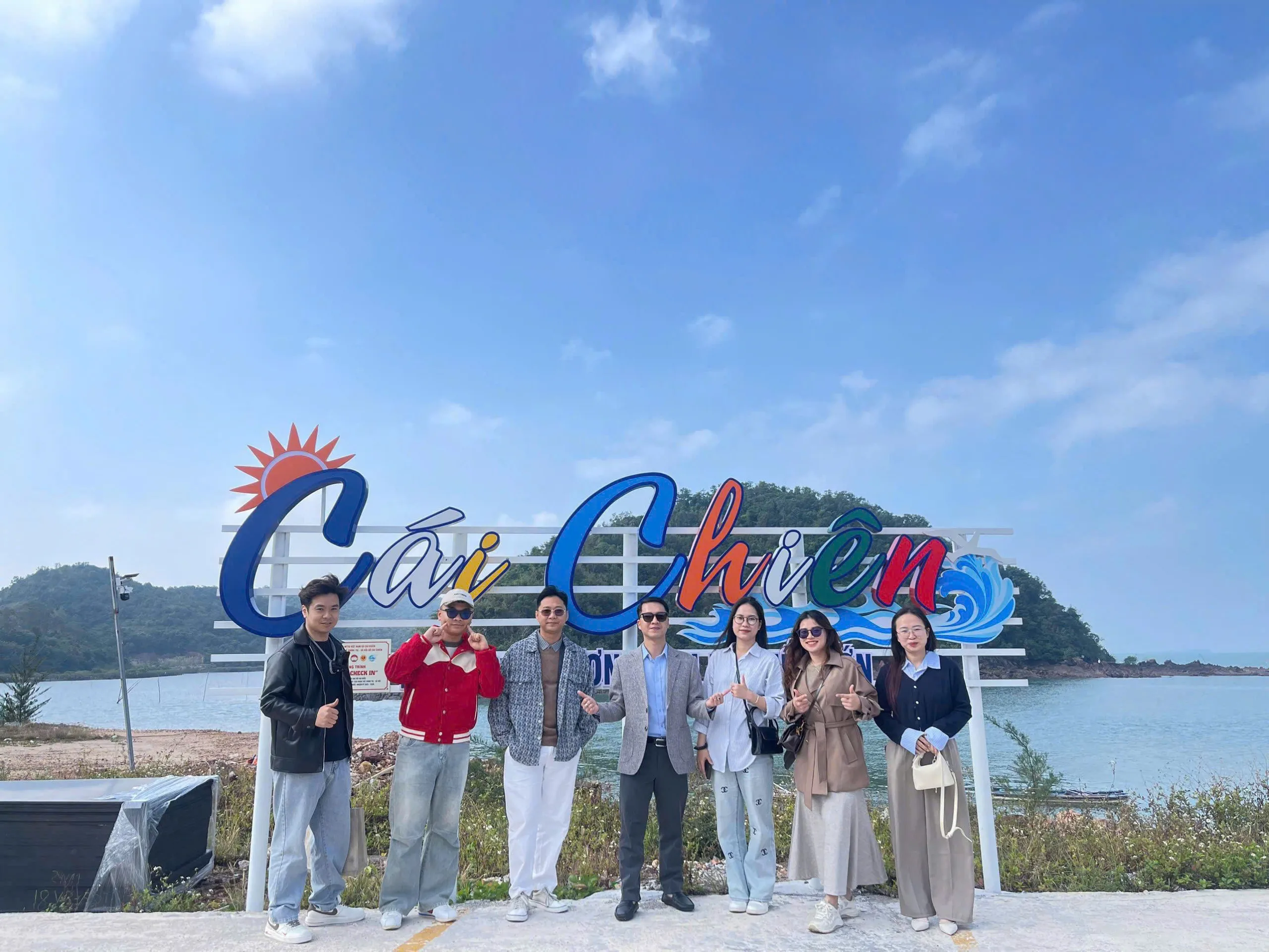 review đảo cái chiên